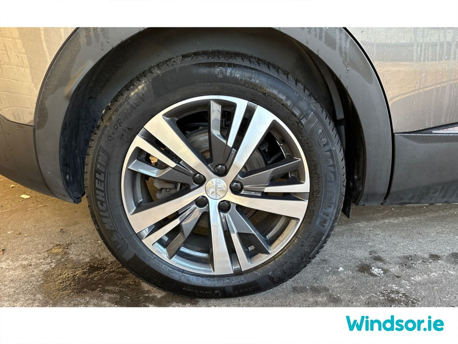 2024 Peugeot 3008 - image 11