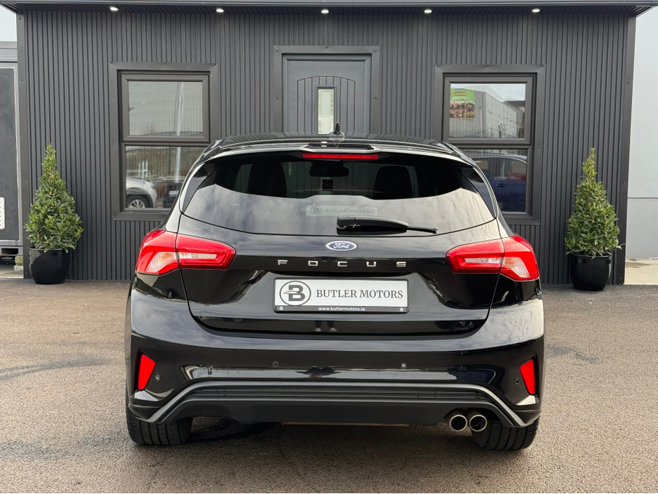 2021 Ford Focus - image 21