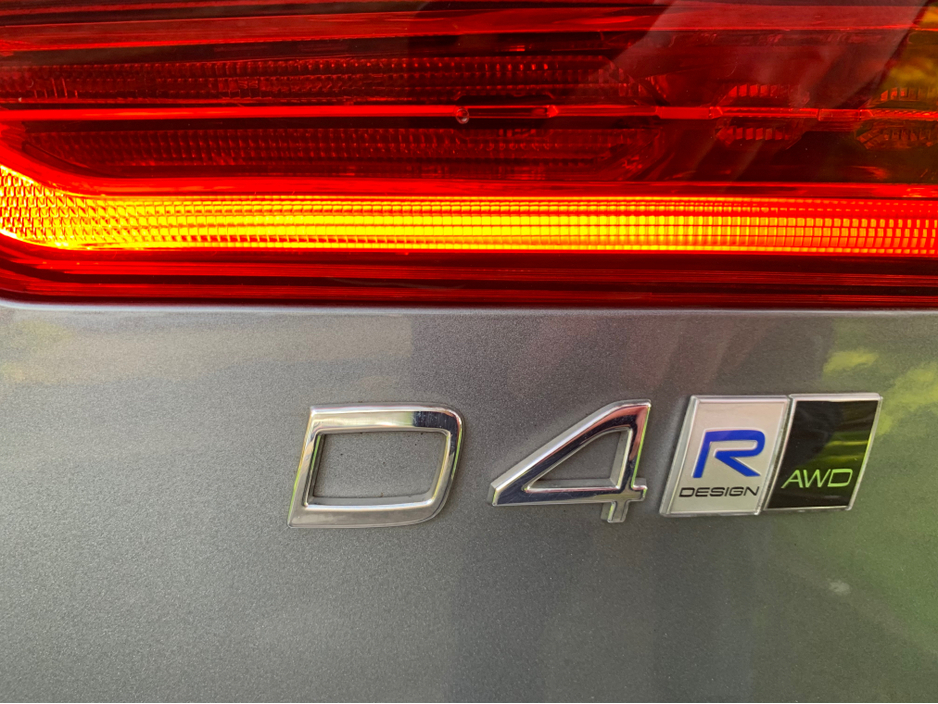 2019 Volvo XC60 - image 6