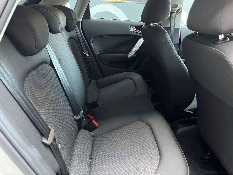 2017 Audi A1 €16950! 2017 AUDI A1 TFSI 1.0 AUTOMATIC WITH PARKING SENSORS AND MORE €16,950