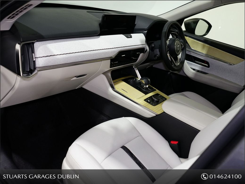 2025 Mazda CX-60 - image 12