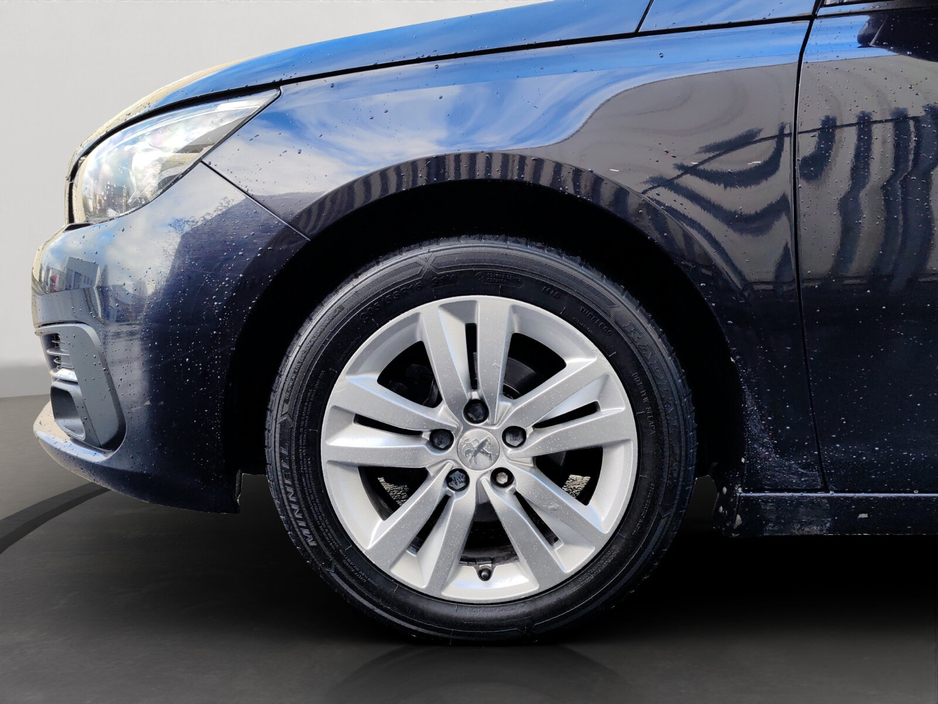 2018 Peugeot 308 1.6 HDi 100bhp Active €11,950
