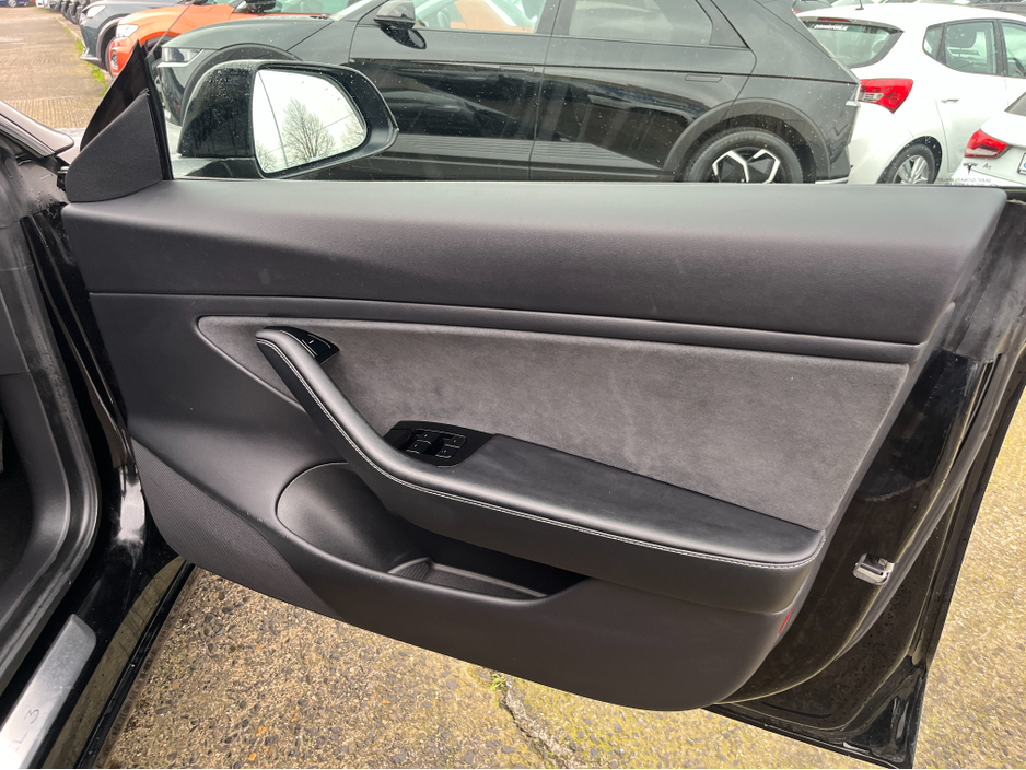 2019 Tesla Model S M3 DUAL MOTOR LR EV //FULL LEATHER HEATED SEATS//PANORAMIC GLASS ROOF//SURROUND PARKING CAMERS// €19,950