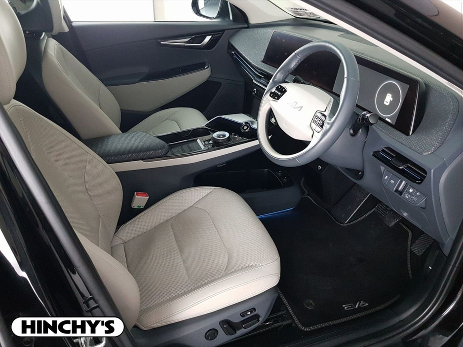 2022 Kia EV6 - image 6