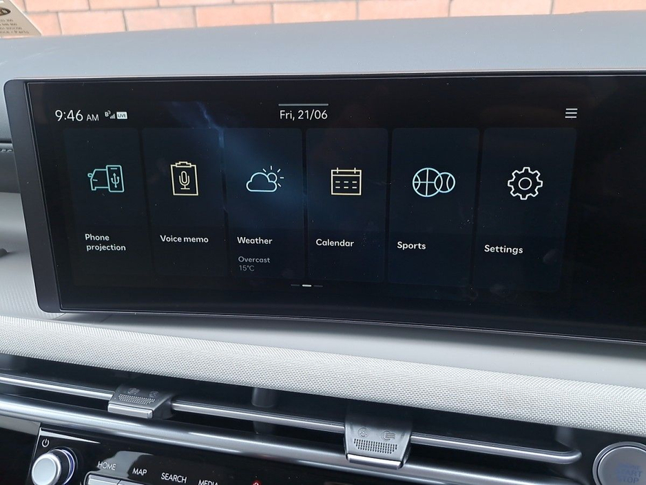 2025 Hyundai Tucson Platinum Automatic Plug in Hybrid with panomaric sunroof. €47,450