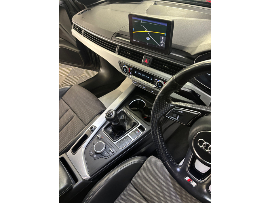 2016 Audi A4 2.0TDI 122HP S tronic Attraction Ultra €14,950