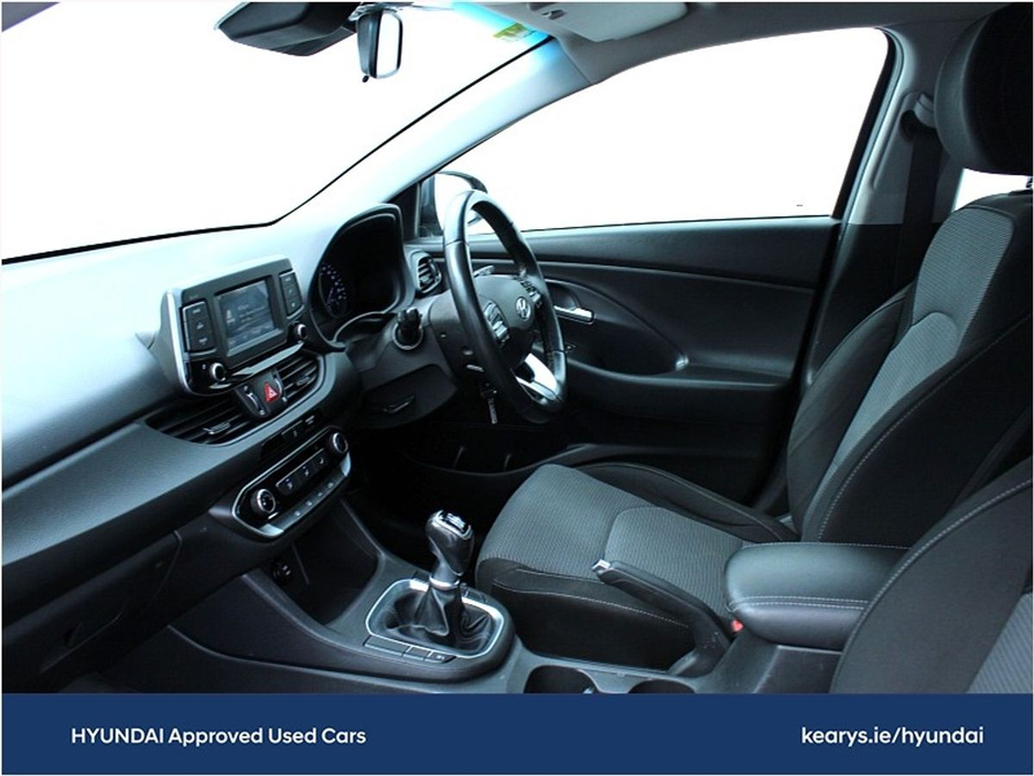 2018 Hyundai i30 - image 5