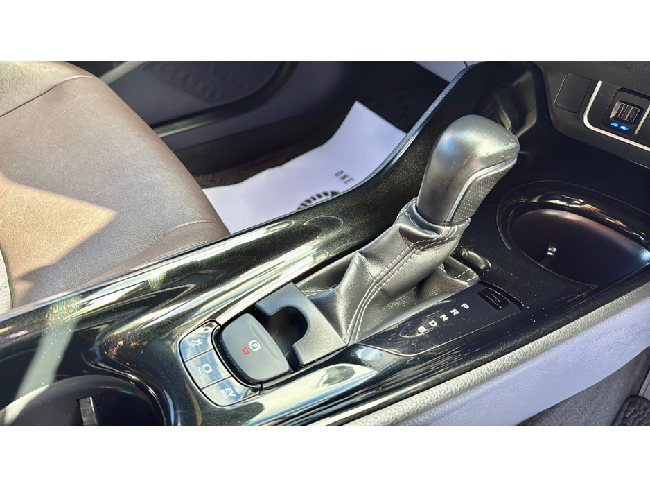 2017 Toyota C-HR - image 13