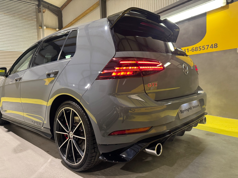 2019 Volkswagen Golf - image 16