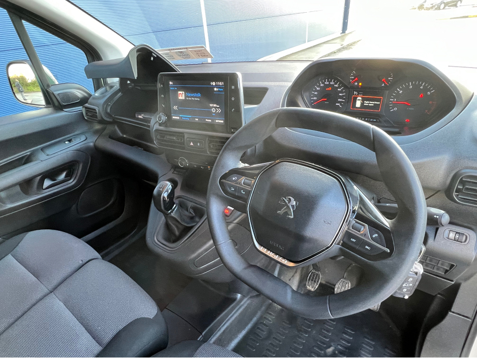 2020 Peugeot Partner PROF PLUS 1.5 BLUE HDI 100 3DR €8,900