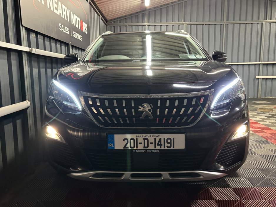 2020 Peugeot 3008 - image 5
