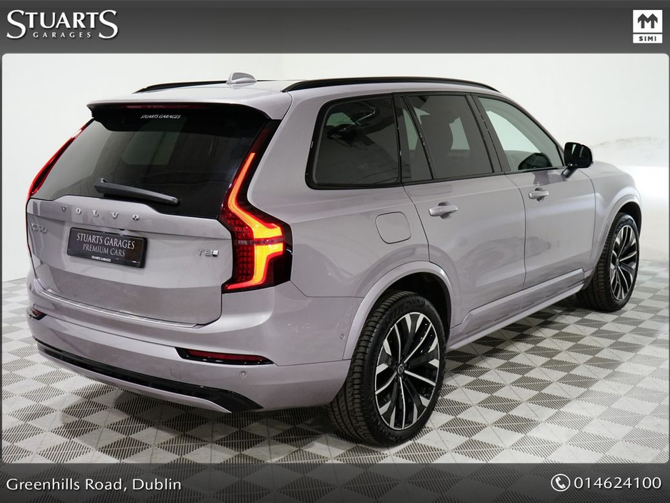 2025 Volvo XC90 - image 33