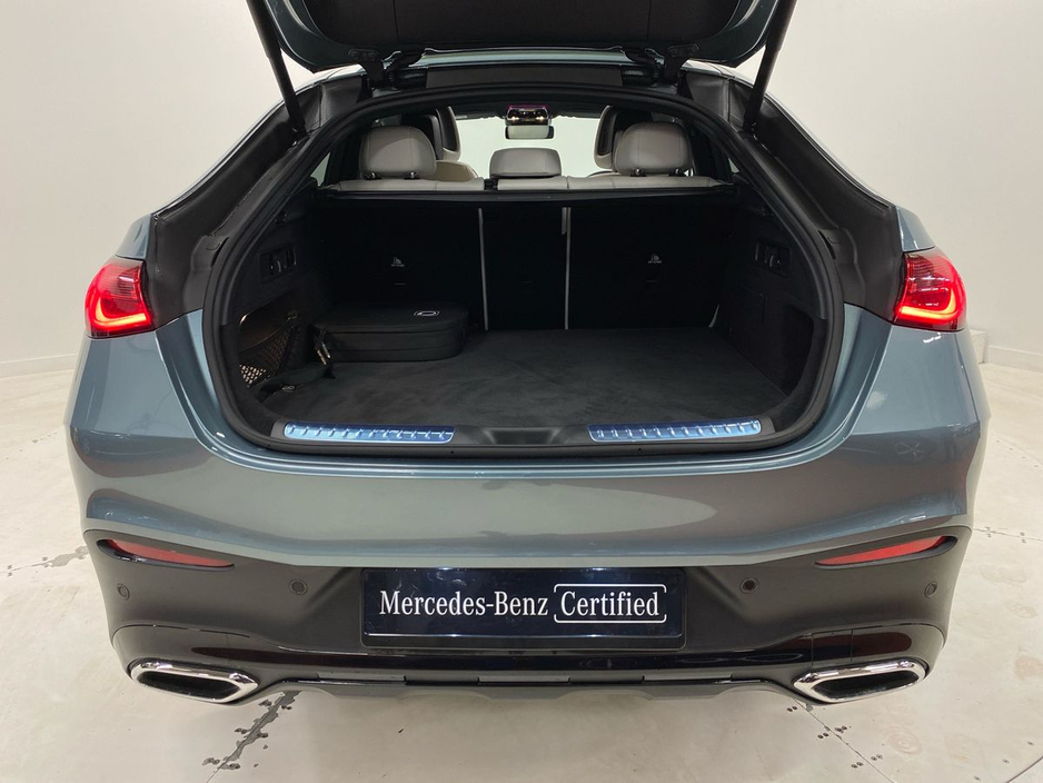 2025 Mercedes-Benz GLC Class - image 20