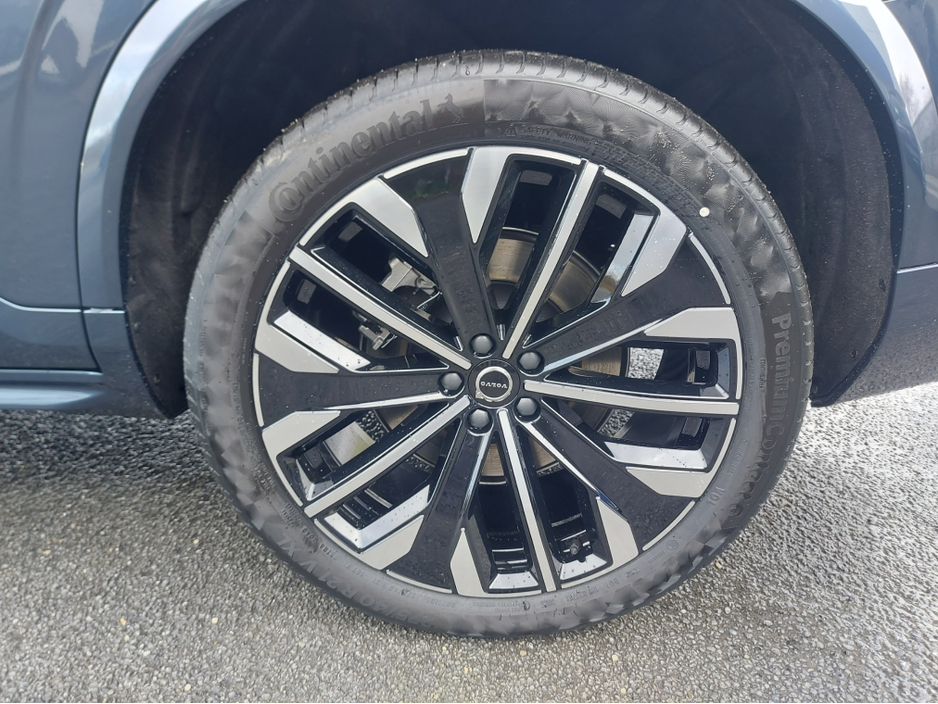 2026 Volvo XC90 T8 PHEV PLUS DARK AWD 5DR €99,950