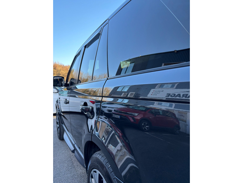 2013 Land Rover Range Rover Sport - image 14