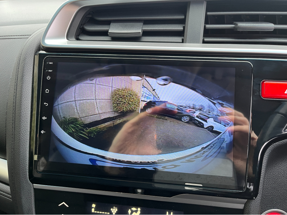 2017 Honda Fit SENSING L AUTOMATIC 1.5 HYBRID //HALF LEATHER SEATS//KEYLESS ENTRY//ADAPTIVE CRUISE CONTROL//REVERSE CAMERA// €12,950