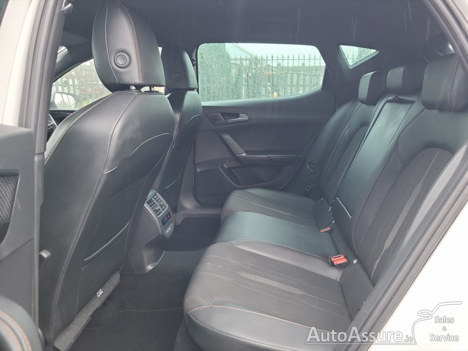 2023 Cupra Leon 1.5 E-TSI 150BHP DSG AUTO *** Heated Sport Seats / Apple Carplay / Park Assist *** €26,900