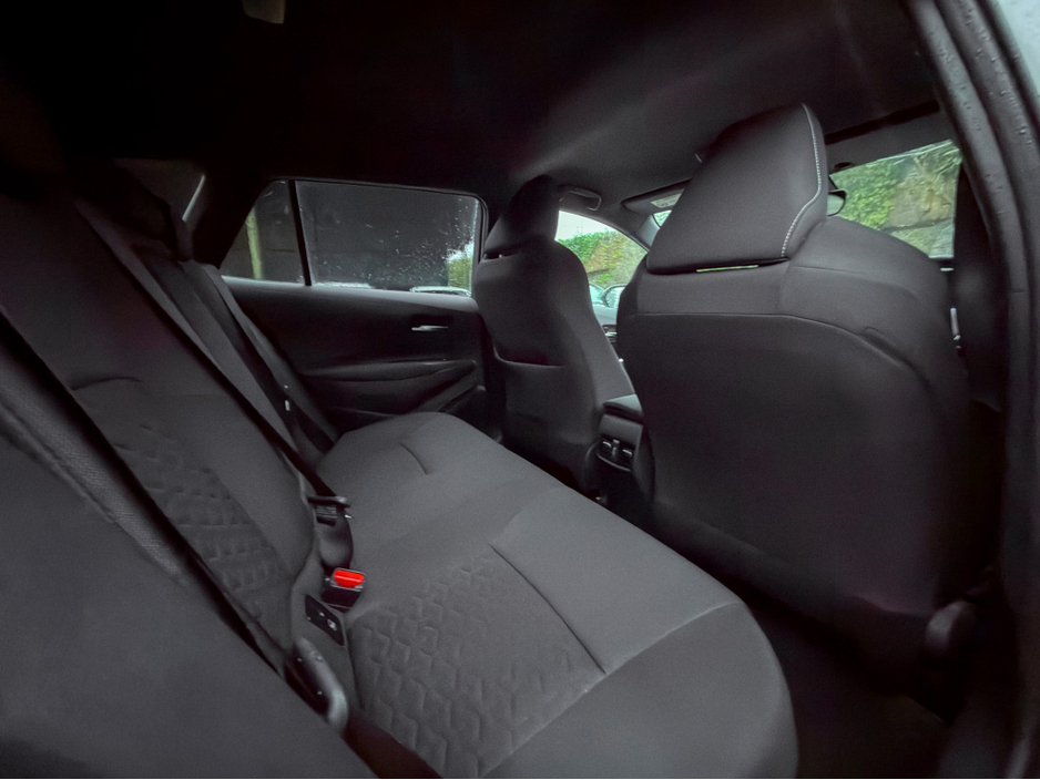 2023 Toyota Corolla Suzuki Swace €18,900