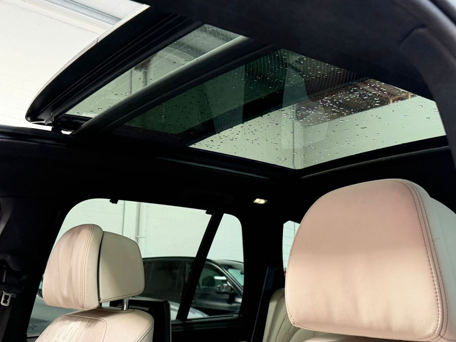 2022 BMW X5 - image 34