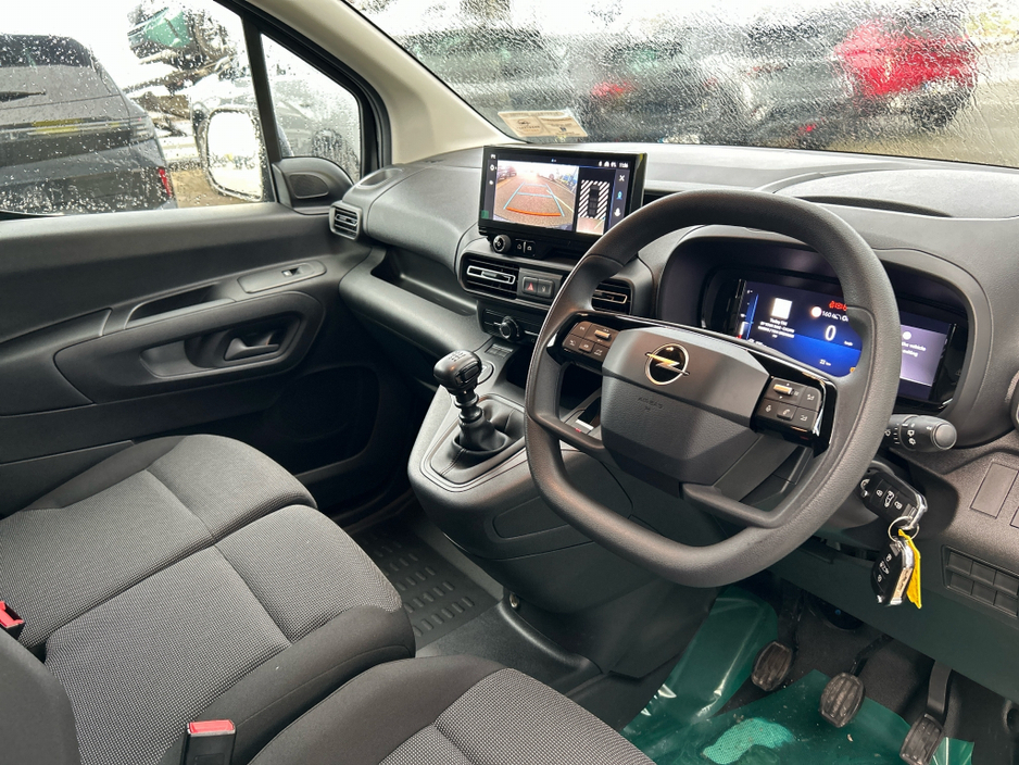 2026 Opel Combo SPORT L1H1-1.5 100PS D-6SP