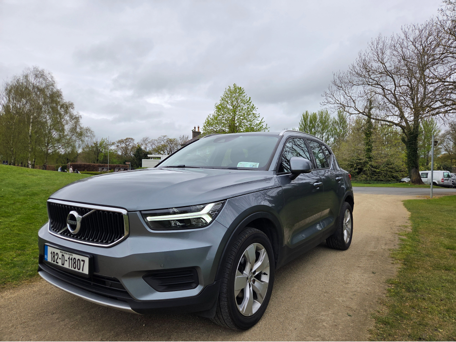 2018 Volvo XC40 - image 6