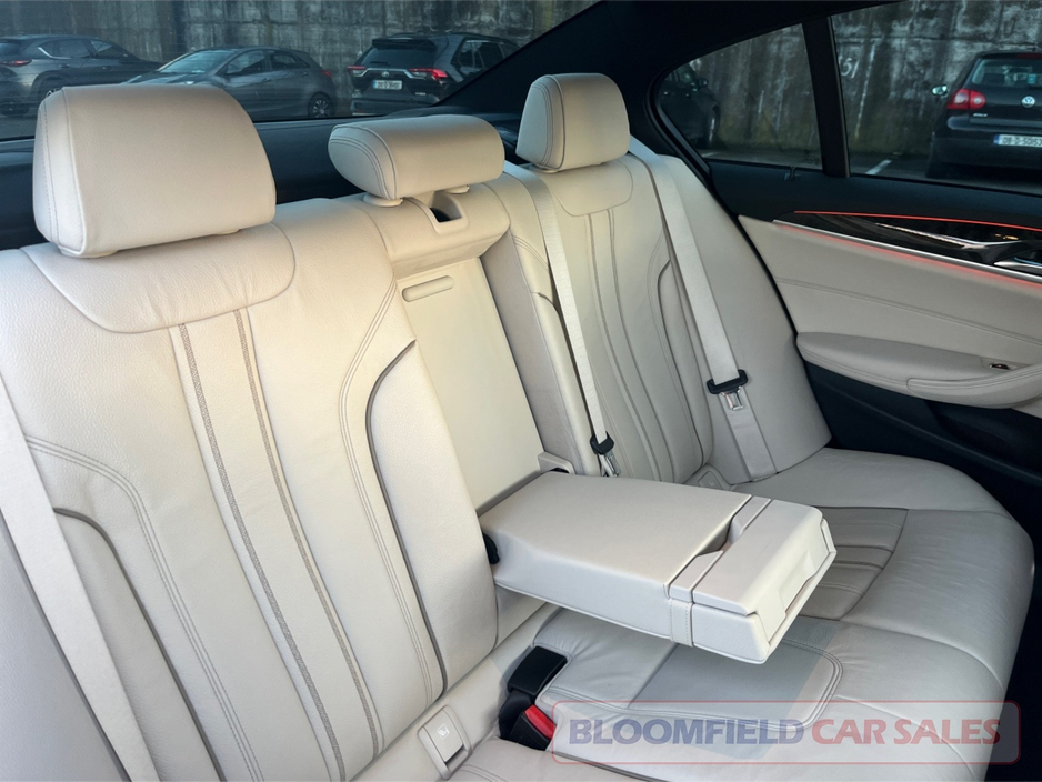 2017 BMW 5 Series MSPORT , SUNROOF // IMMACULATE €28,950