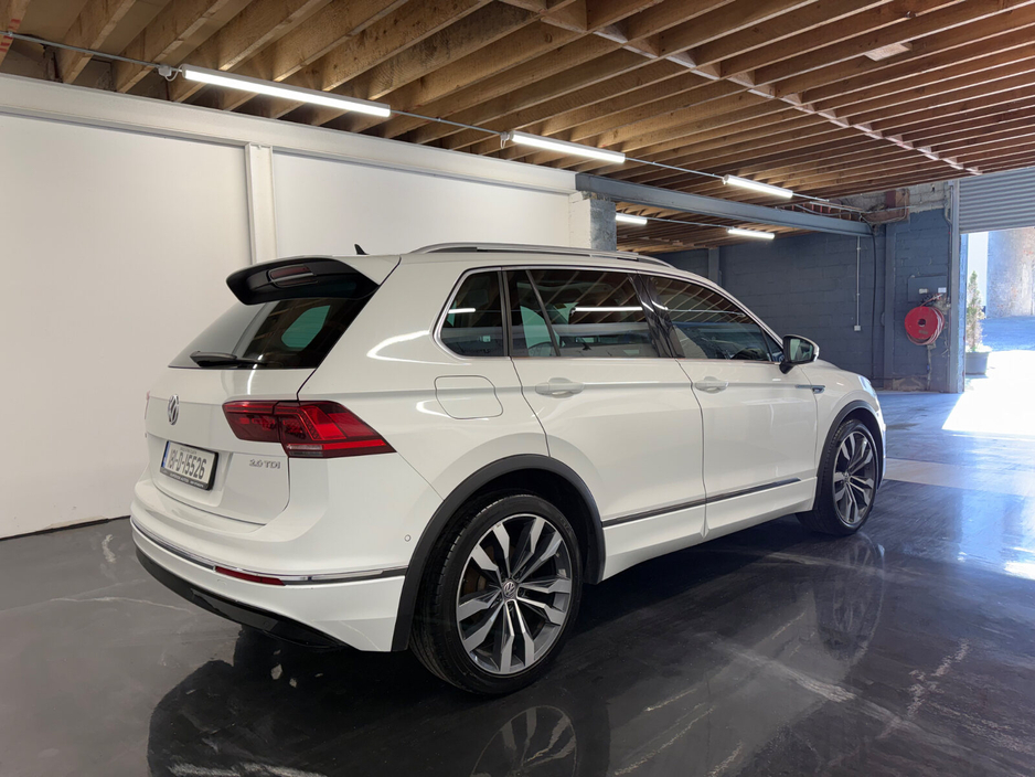 2018 Volkswagen Tiguan - image 7