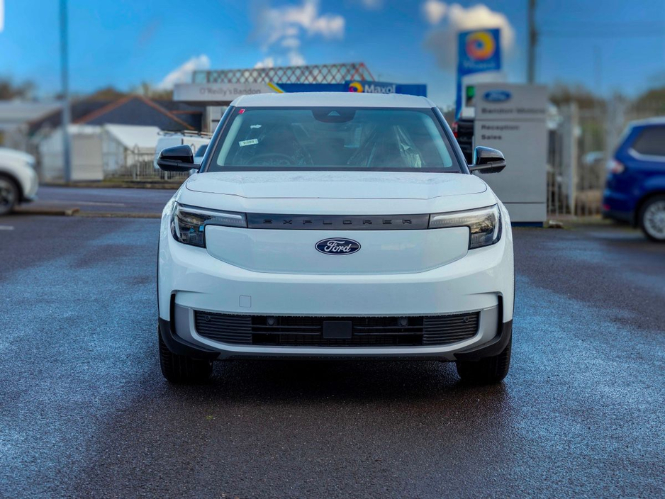 2026 Ford Explorer Select/Premium - 0% Interest, Free Home Charger, 5 Years service plan, 8 Years battery warranty