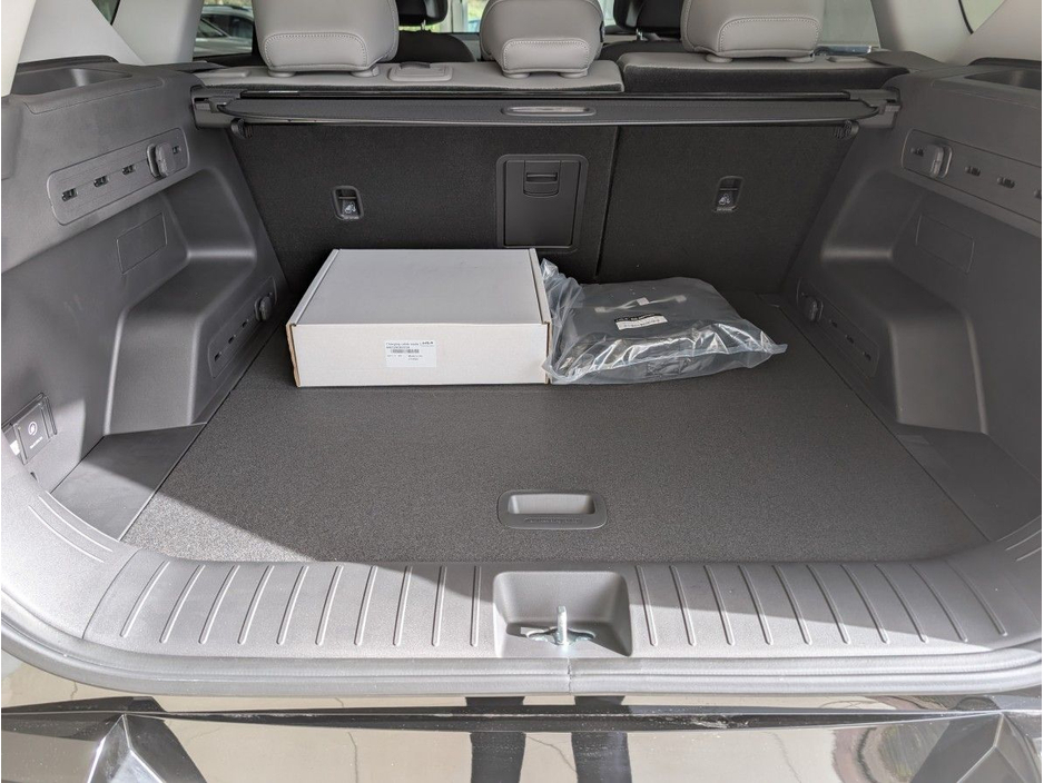 2026 Kia EV5 - image 11