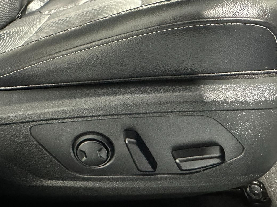 2025 Kia Sportage - image 21