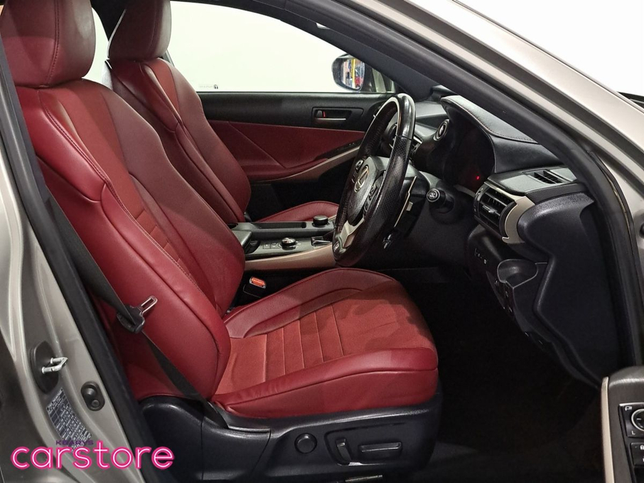 2019 Lexus IS 300 h 300h F-Sport €27,880