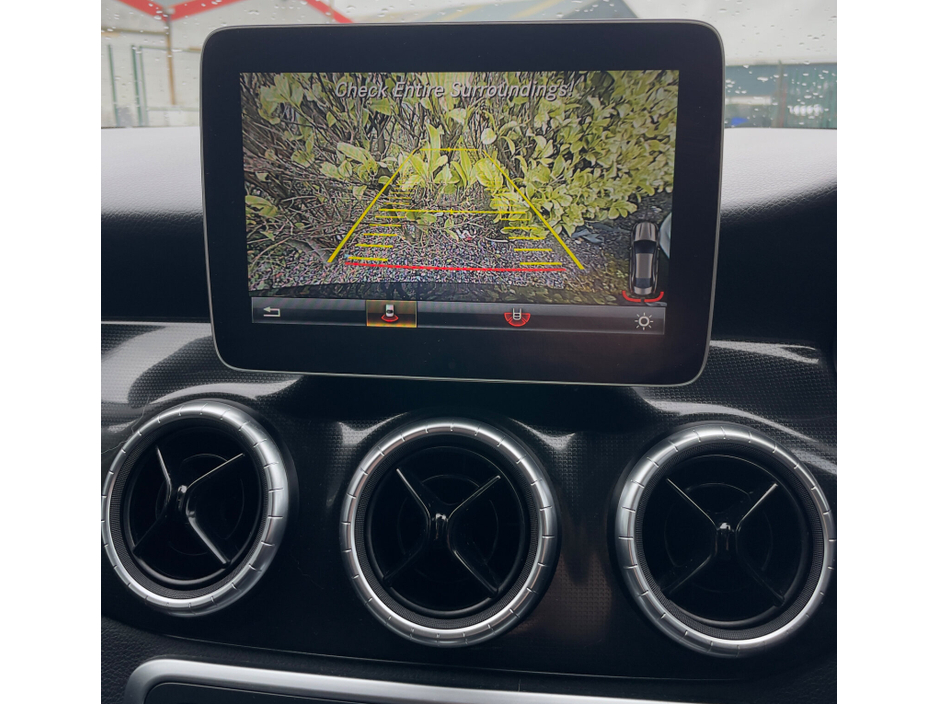 2018 Mercedes-Benz CLA Class - image 14