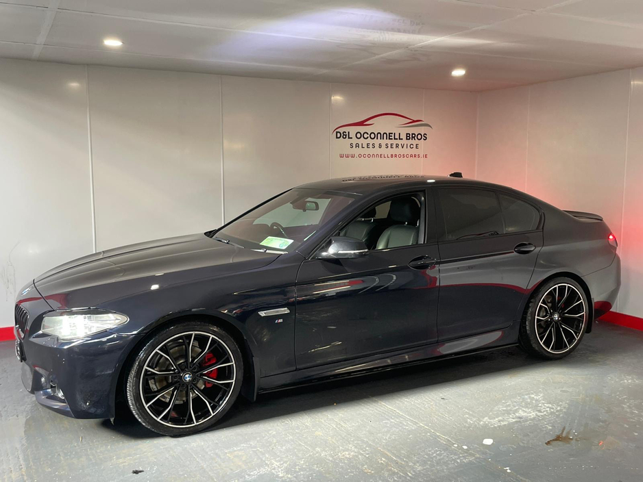 2016 BMW 5 Series - image 17