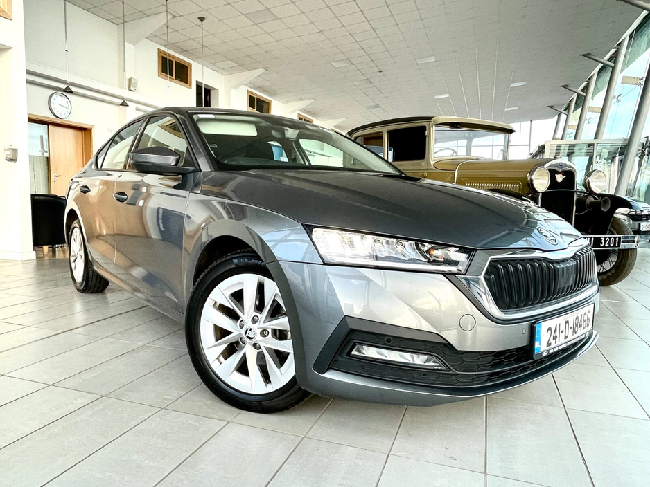 2024 Skoda Octavia OCTAVIA AMB 2.0TDI 115HP €30,995