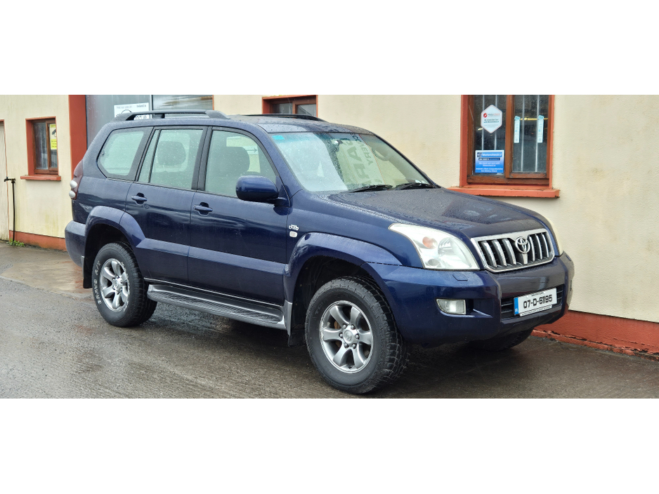 2007 Toyota Landcruiser - image 3