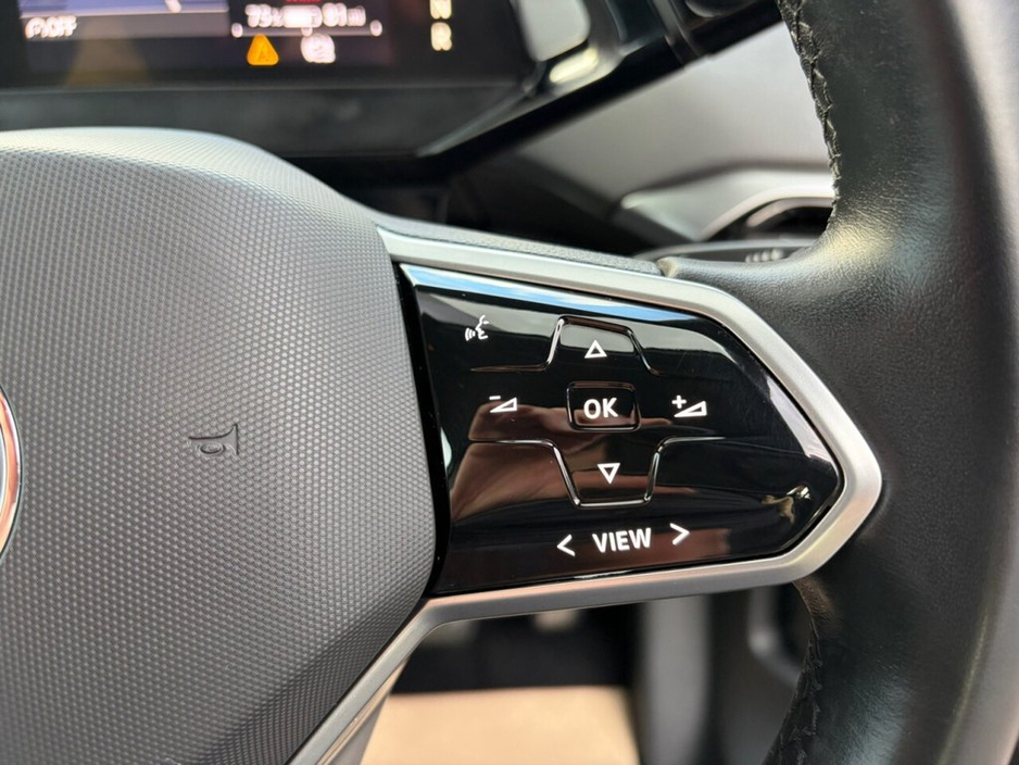 2022 Volkswagen ID.4 - image 23