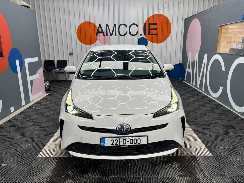 2022 Toyota Prius - image 7