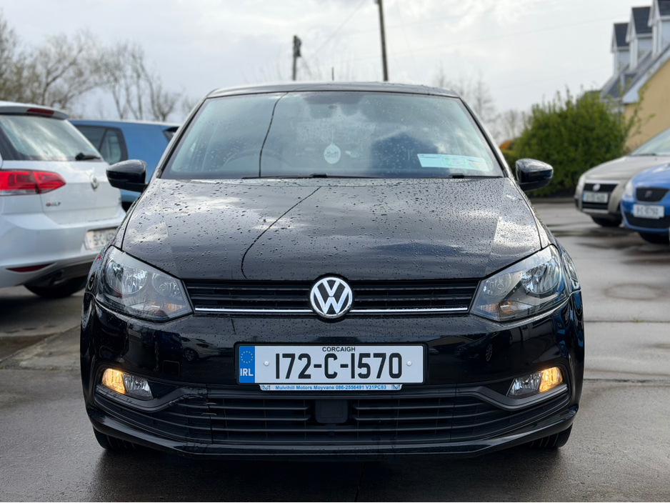 2017 Volkswagen Polo - image 2