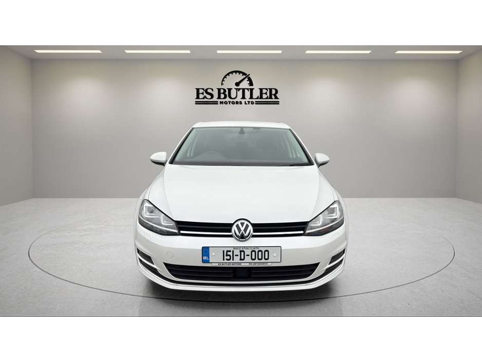 2015 Volkswagen Golf  €13,490