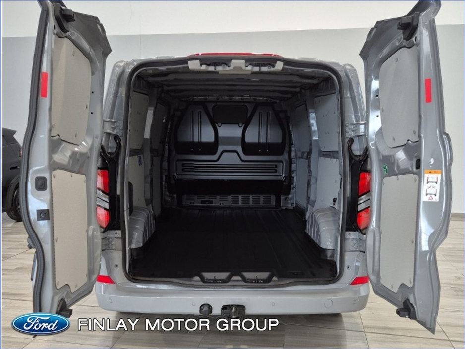 2026 Ford Transit Custom 150PS Limited LWB FWD Manual €40,974