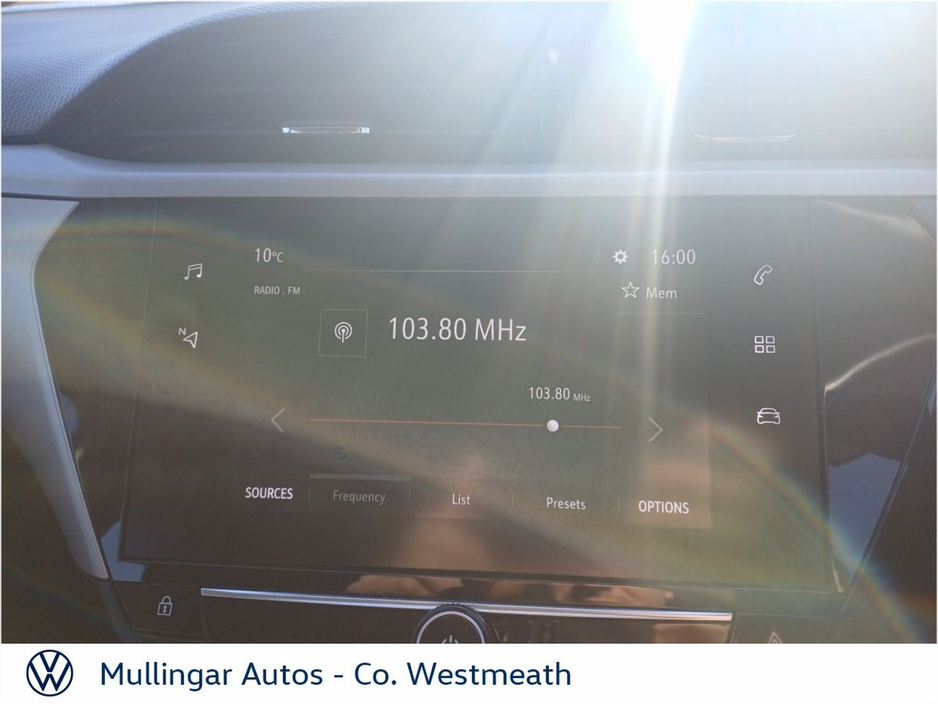 2020 Opel Corsa - image 17