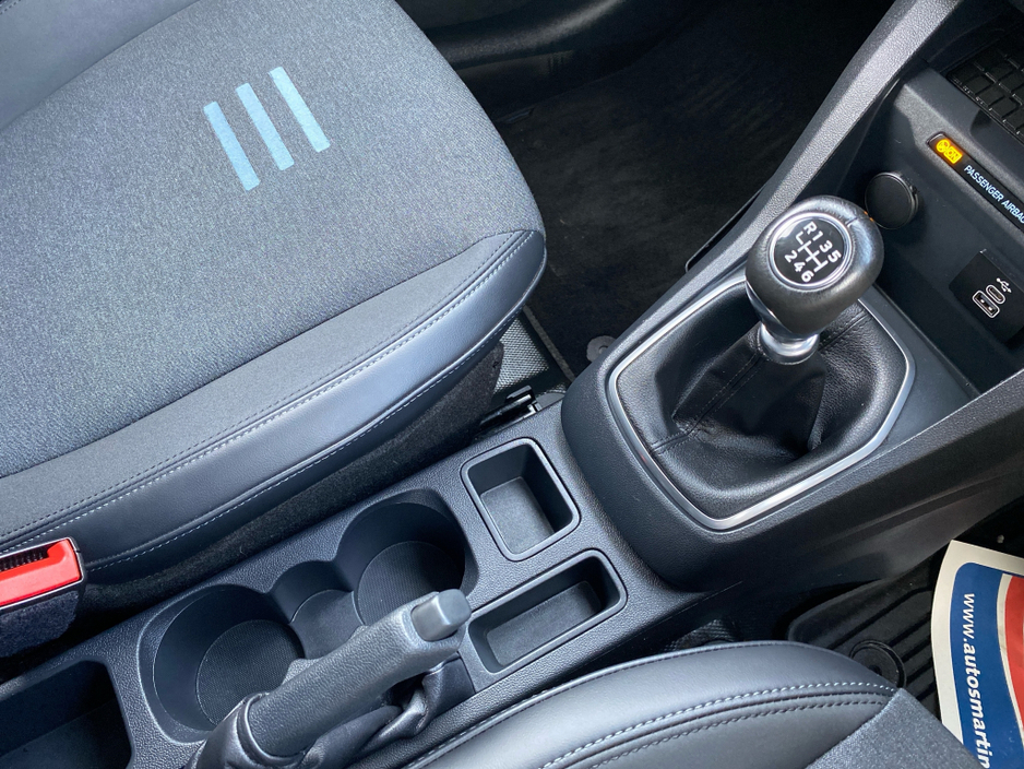 2025 Ford Courier Active 1.5 100BHP... Huge spec