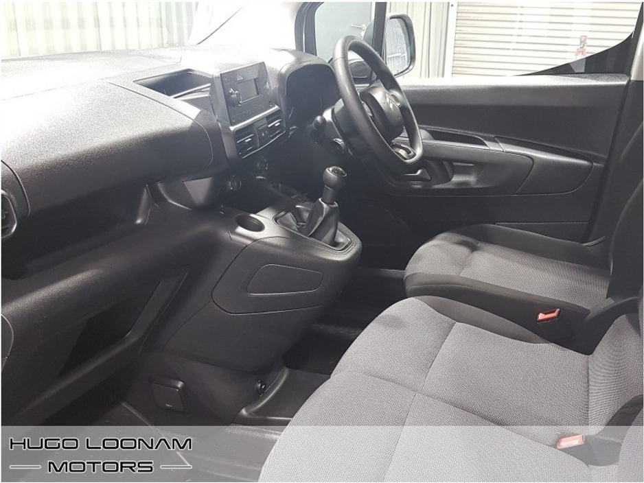 2019 Citroen Berlingo - image 10