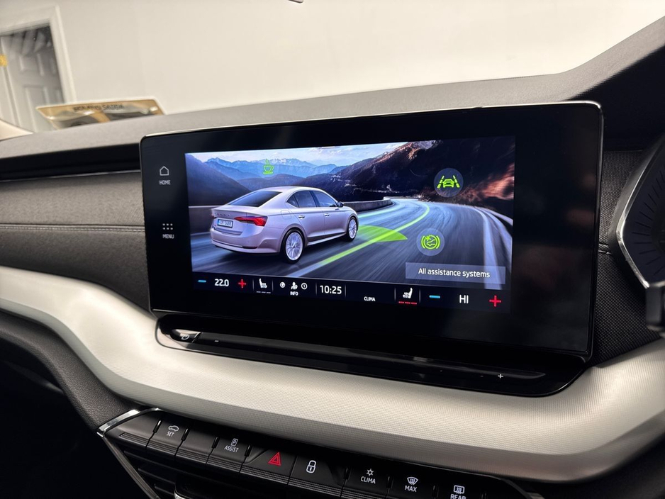 2023 Skoda Octavia - image 20