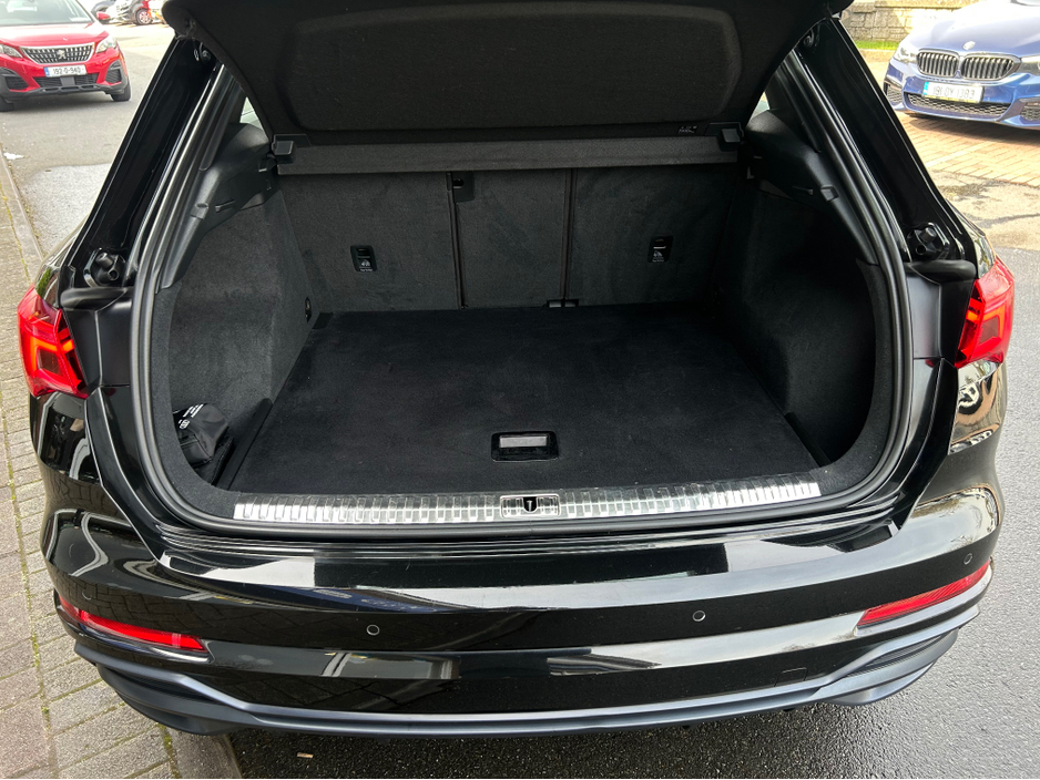 2019 Audi Q3 - image 16