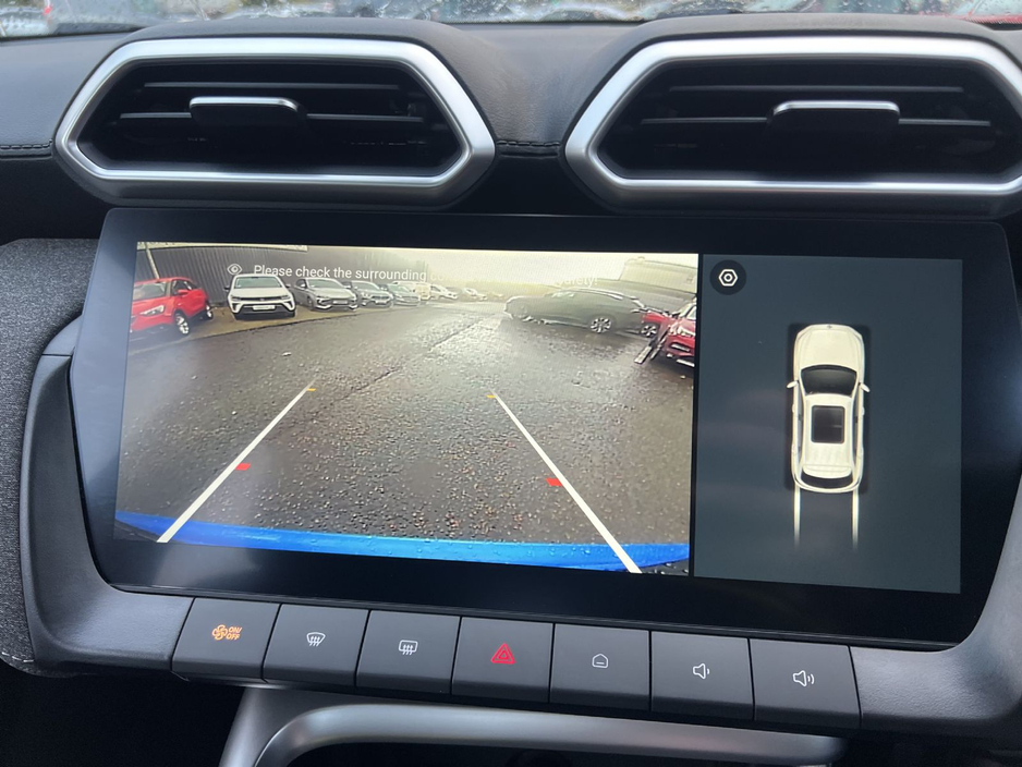 2026 MG ZS SE HYBRID+ €26,014