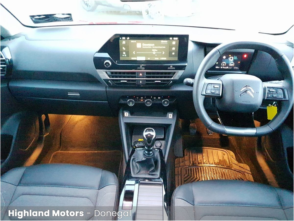 2025 Citroen C4 PureTech 100 S&S BVM6 €6.4 YOU! €25,900