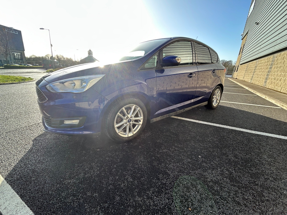 2015 Ford C-Max - image 2