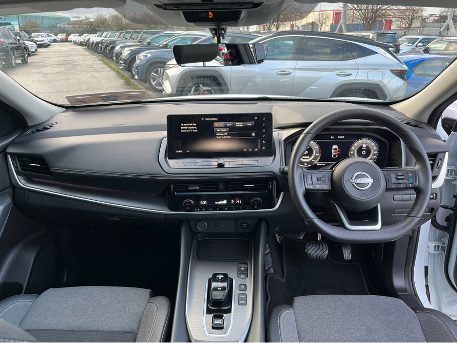 2025 Nissan Qashqai E-POWER SV PREMIUM AUTOMATIC HYBRID 1.5 PETROL //HIGH SPEC//PANORAMIC GLASS ROOF//360 PARKING CAMERAS//ADAPTIVE CRUISE CONTROL// €34,950