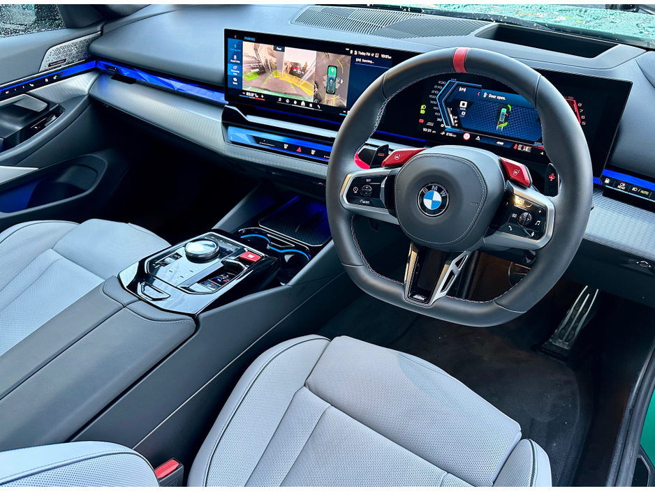 2025 BMW M5 TOURING *LOW KM* 717BHP €139,950